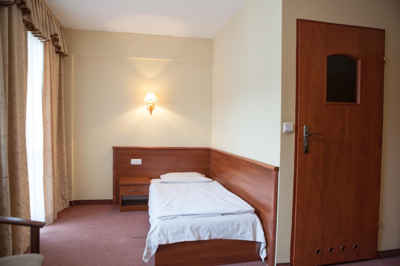 Hotel Przedwiosnie Maslow  Exteriér fotografie